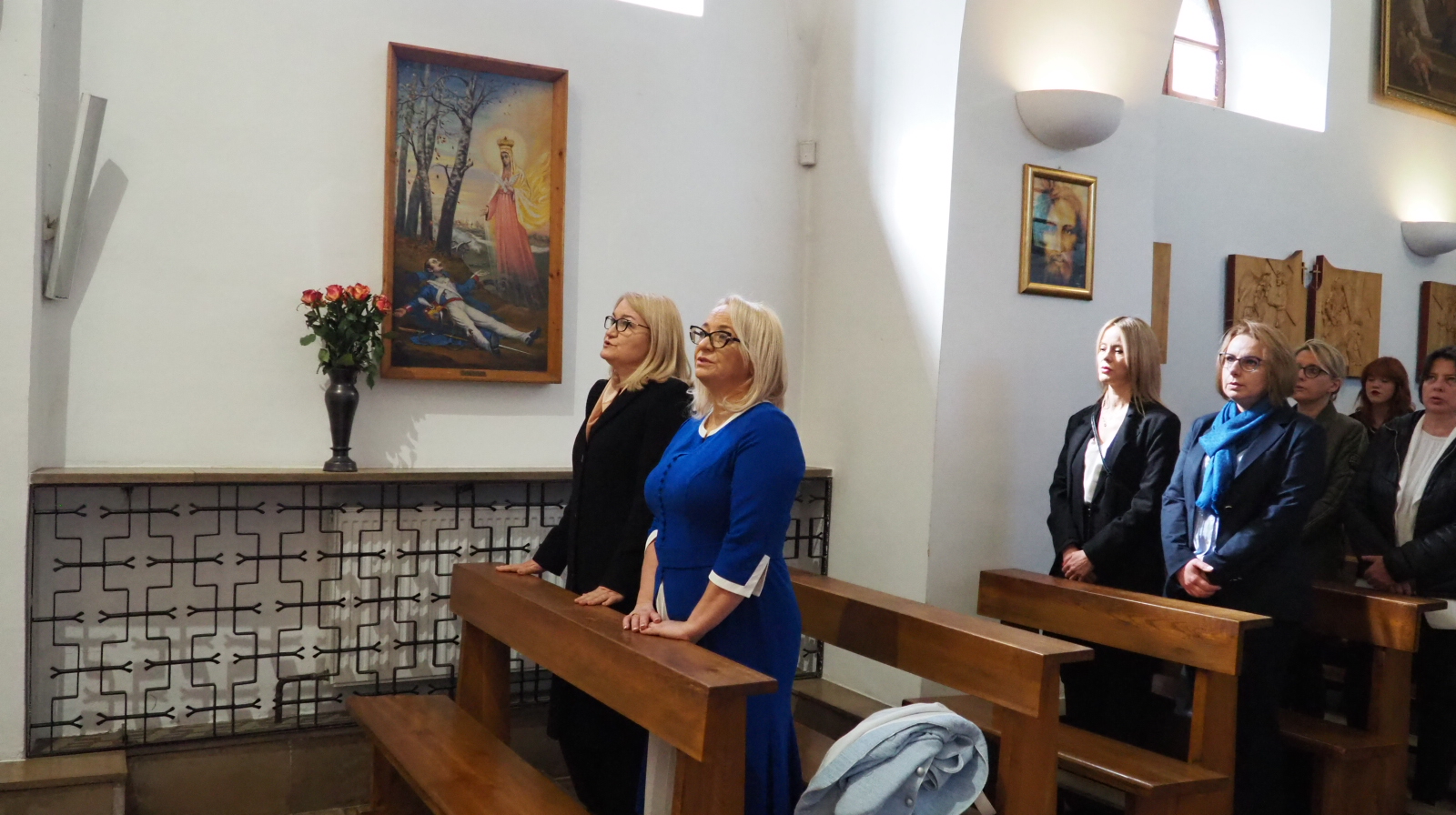 Zdjęcie Zakończenie kl 4 2024 (1)c4c0ee90-cfc3-4dee-8cf0-92316c58bc37.jpg w galerii Zakończenie roku szkolnego naszych klas czwartych...